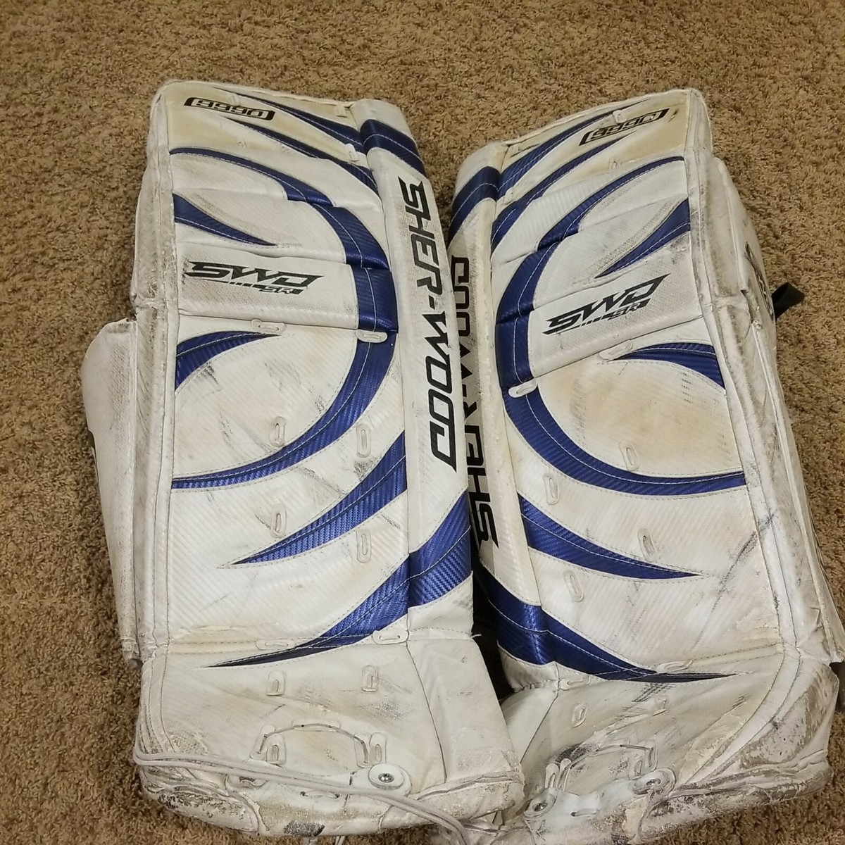 SHERWOOD SR GP 9990 ADULT GOALIE LEG PADS 32