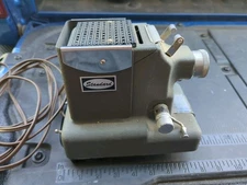 VINTAGE STANDARD PROJECTOR & EQUIPMENT CO. MODEL 666 FILMSTRIP PROJECTOR WORKING