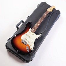 Fender American Professional Stratocaster Rosewood Fingerboard 3-Color Sunburst