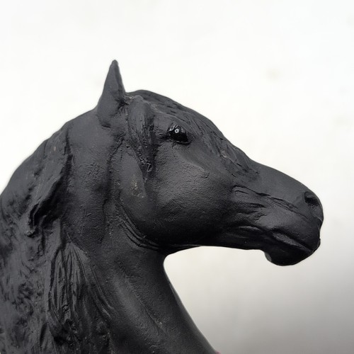 Breyer Horse #485 Friesian Black Draft Jeanne Mellin Herrick ottime condizioni - Foto 13 di 13