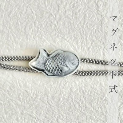 Haori string magnetic type pure silk braid sea bream fish whiteblack