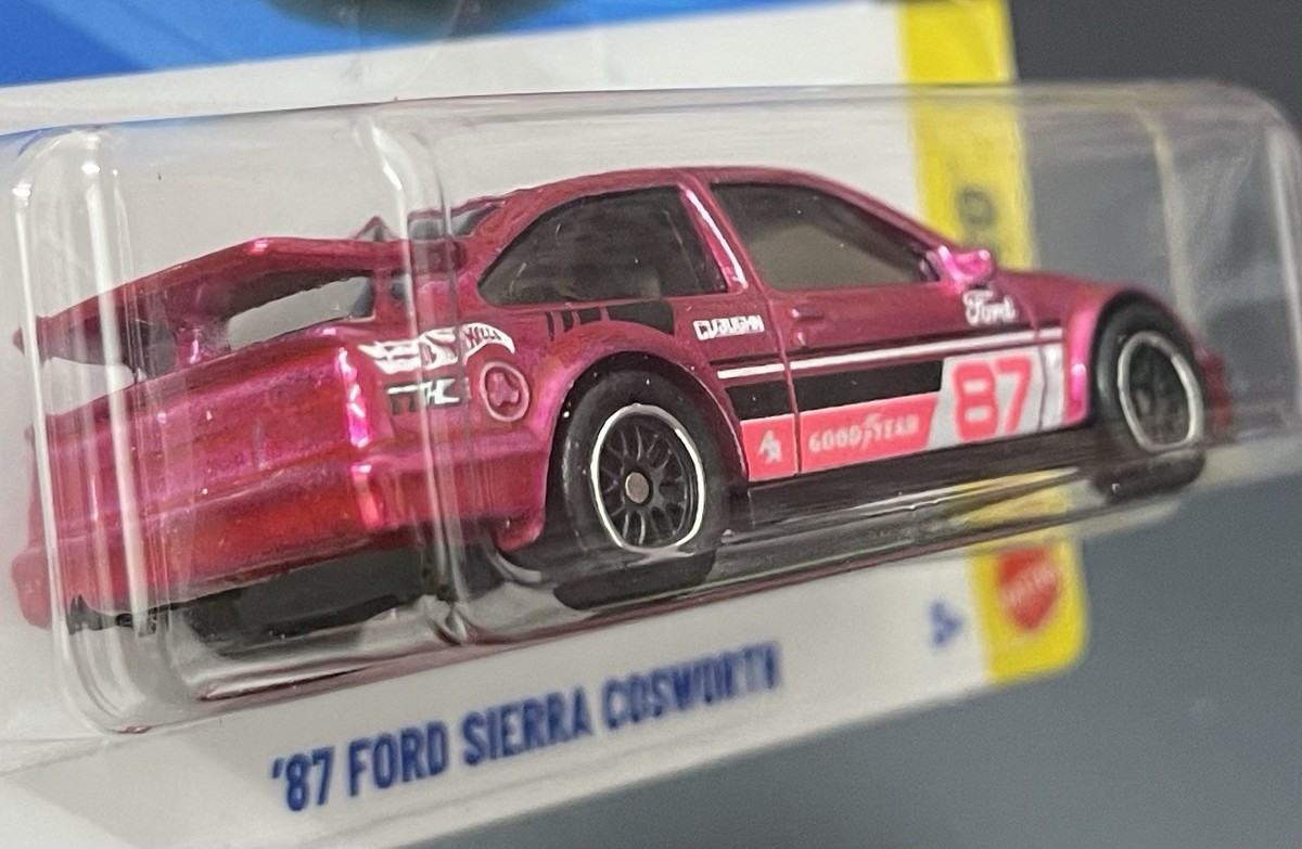 HOT WHEELS SUPER TREASURE HUNT 87 FORD SIERRA COSWORTH STH