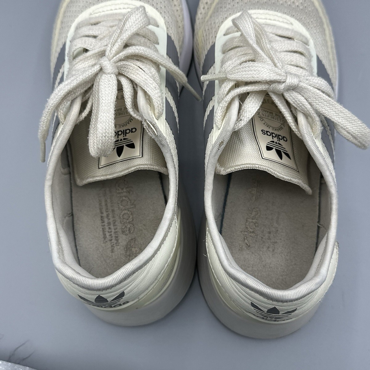 adidas db0958