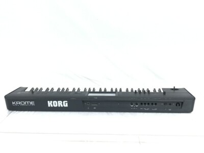 Korg KROME 61-Key - Music Workstation Keyboard & Synthesizer