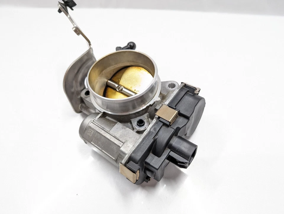 CUERPO ACELERADOR 10-12 SAAB 9-5 NG 2,8 L Foto 3 de 4