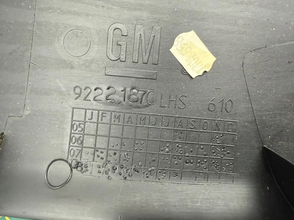 Pontiac G8 2008-2009 tapa de extremo de tablero moldura ventilación lado izquierdo del conductor 92221870 OEM GM Foto 3 de 3