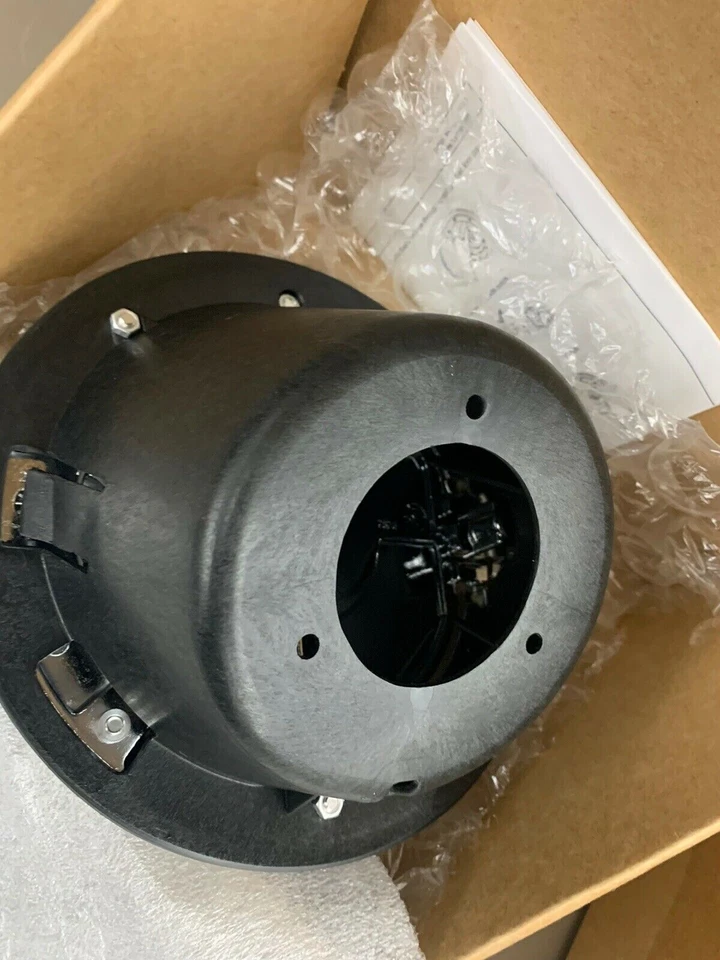 03-7 KIT PUERTA BISEL TAPA TANQUE GASOLINA CROMO HUMMER H2 19159135 SUV SUT NUEVO GM Foto 2 de 3