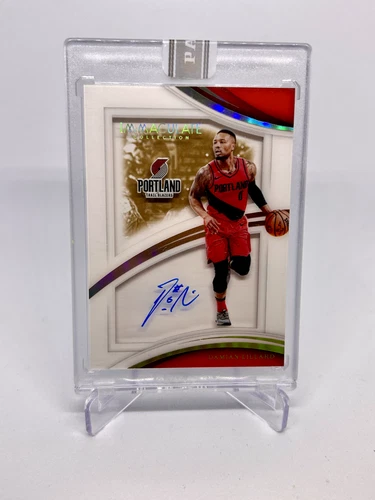 2018 Immaculate Damian Lillard Shadowbox Auto White Box 1 of 1 Sealed 1/1