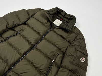 Auth Men's MONCLER Himalaya Maya Green Down Puffer Logo