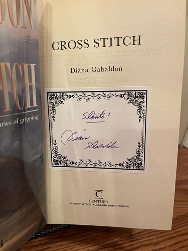 Diana Gabaldon Flat Signed Cross Stitch 1 of 2000 (Outlander Book One, 1991 UK) - Picture 2 of 24