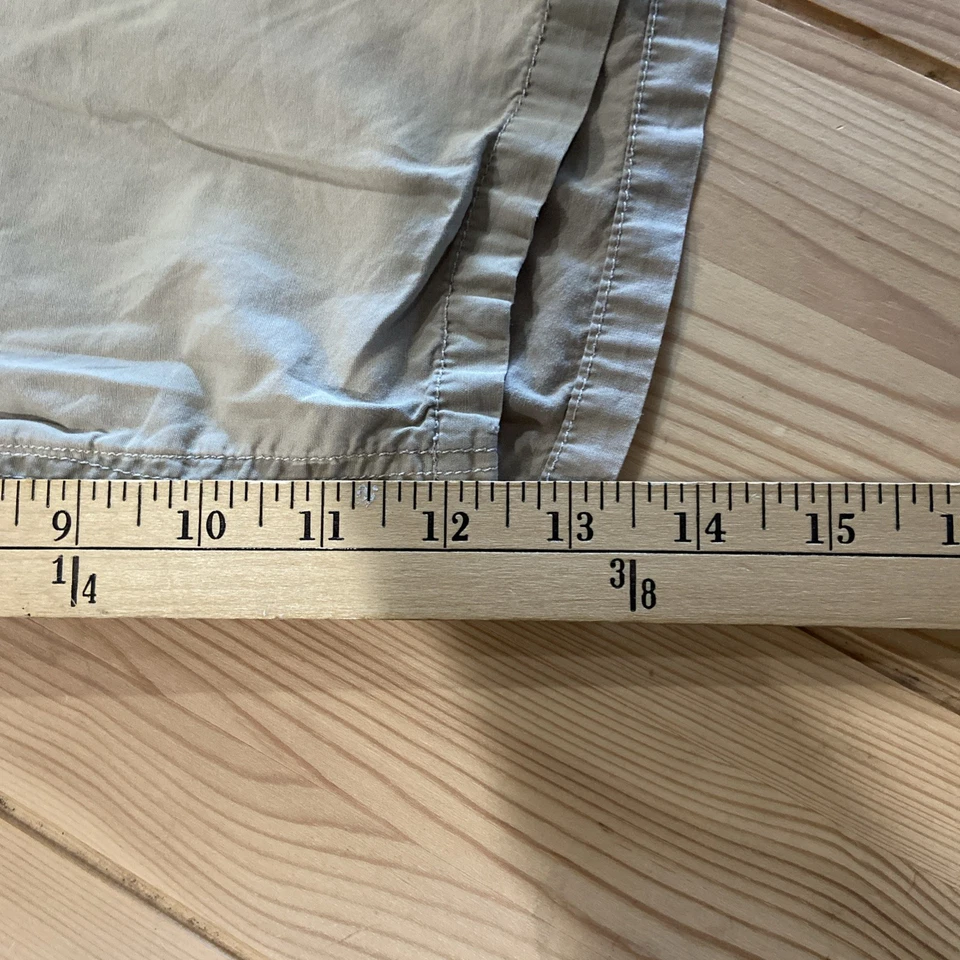 Y2K VTG VOLCOM Scout Military Style Cargo SHORTS mens 33” Khaki Patches - Image 4 of 4