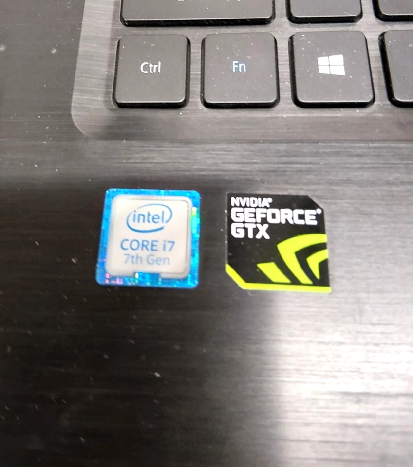 Acer Aspire V17 Nitro Black Edition - INTEL i7 / 7th GEN - FOR PARTS - Bild 4 von 4