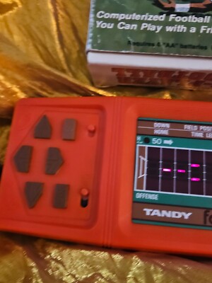 2-PLAYER FOOTBALL by Tandy Electronics Vintage Handheld VIDEO GAME +Original Box