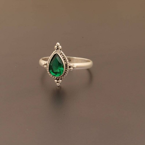 Emerald Gemstone 925 Sterling Silver Band Ring Statement Handmade Jewelry W75 - Picture 2 of 5