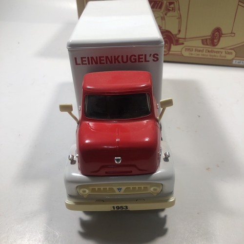 LEINENKUGEL BEER DIECAST ERTL BANK 1953 Ford Delivery Van 20849P 2002 NOB Limite - Picture 3 of 9