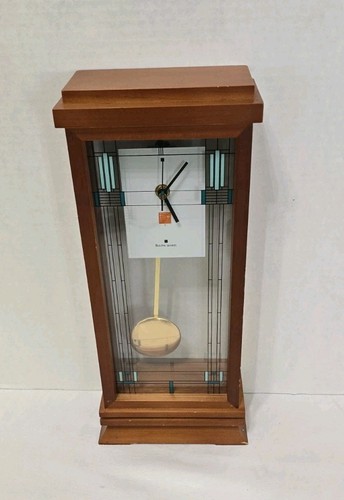 Bulova Willits Frank Lloyd Wright Mantel Pendulum Clock Walnut Finish B-1839