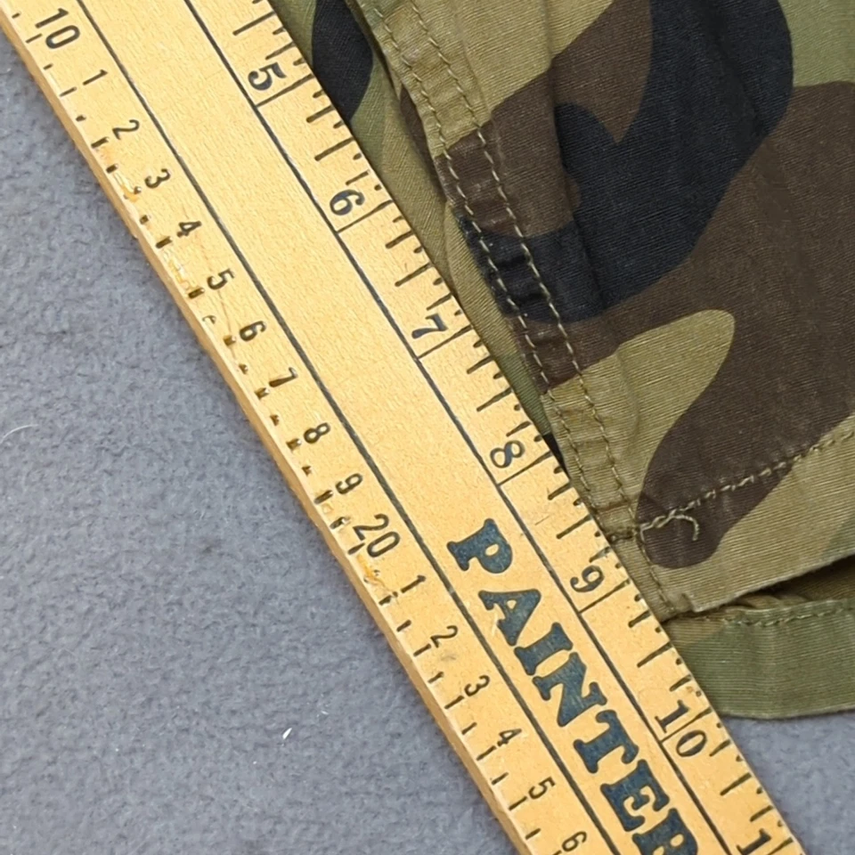 Pantalones Cortos de Skate Famous Stars and Straps Verde Camuflados Informales Talla 36 Foto 3 de 4