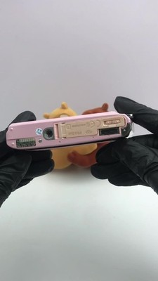 Sony Cyber Shot DSC-T70 8.1MP 3x Optical Zoom CCD Digital Camera