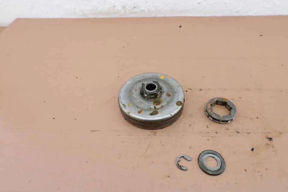 Husqvarna 385XP Chainsaw OEM Clutch Drum 5371379 3/8-7 - Image 2 of 4