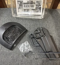 BLACKHAWK SERPA CQC Holster 1911 Govt/Commander Right Hand w Paddle