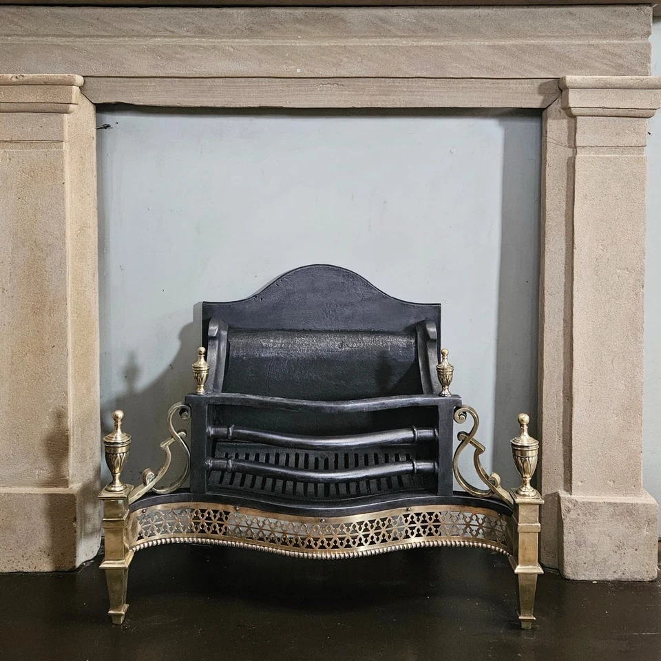 Georgian Style Cast And Brass Fire Basket - Image 2 of 2