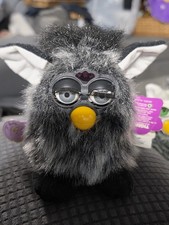 Vtg Furby Tiger Electronics 1998 Model 70- 800 Black/White/White Mink