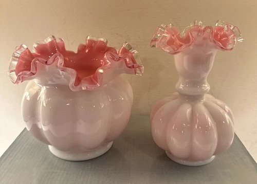 2 Vtg Fenton Peach Crest Glass Melon Ruffled Rim Vases