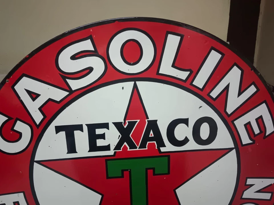 Texaco Filling  Oil Porcelain Enamel Heavy Metal Sign 42  Inches Double Sided - Image 2 of 4