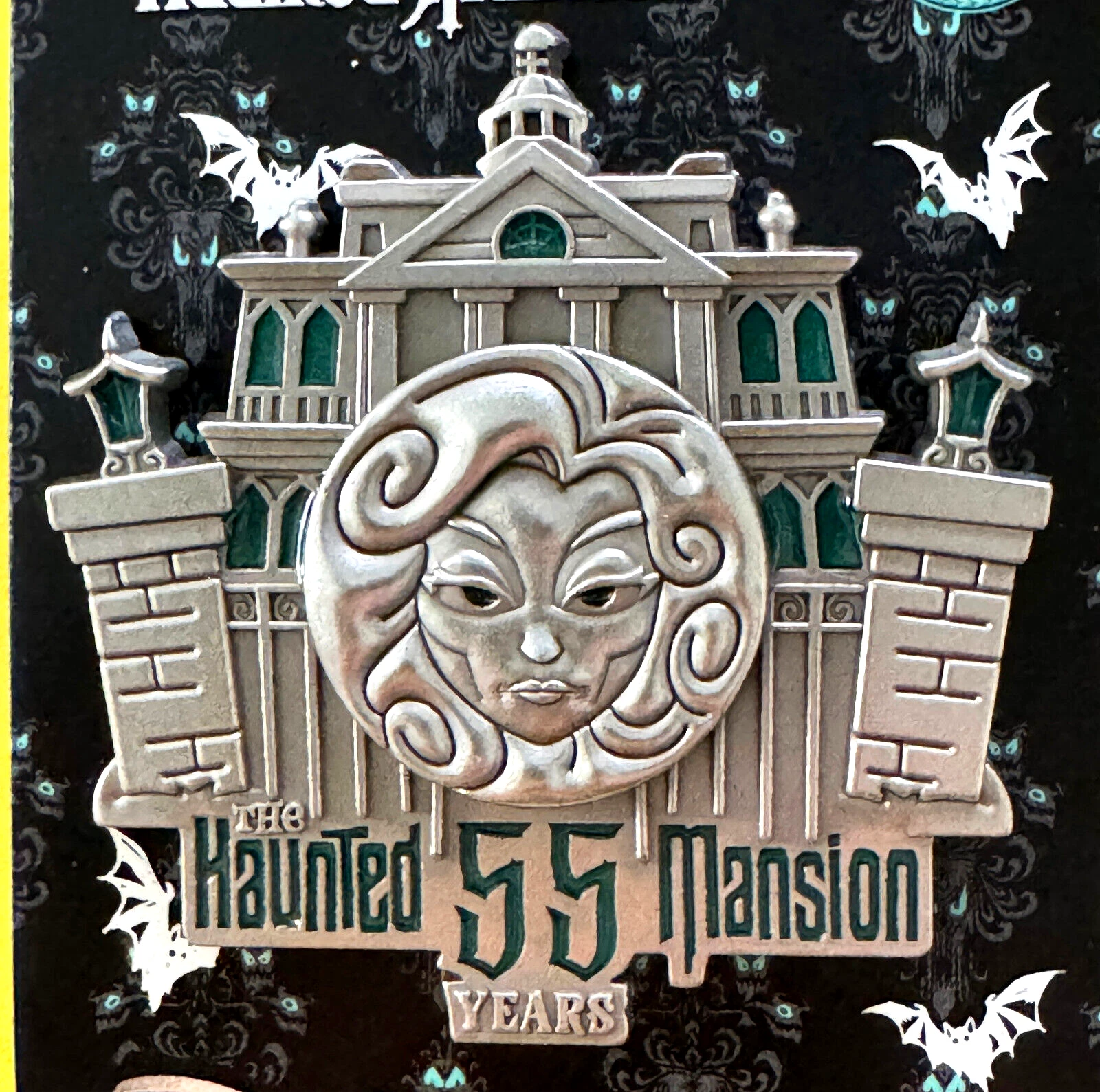 Disneyland Lapel Pin 2024 HAUNTED MANSION 55th Anniversary Madame Leota LE 3000