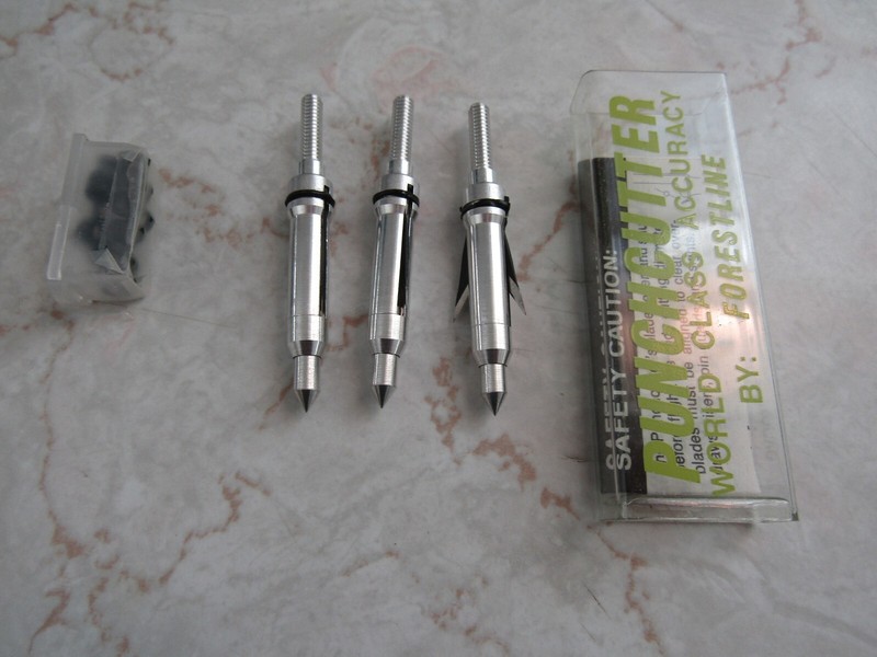 Original PunchCutter High Velocity 60 gr 8-32 Mechanical Broadheads- NOS 3 Packs