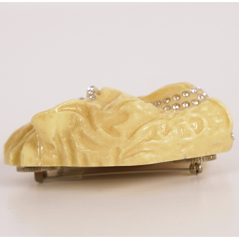 NEW $550 GUCCI Ivory Tone Resin RAJAH TIGER Crystal NEW $550 GUCCI Ivory Tone Resin RAJAH TIGER Crystal