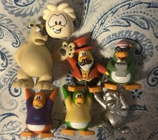 Lot of 7 Disney Club Penguin Series 1 Mini Action Figures