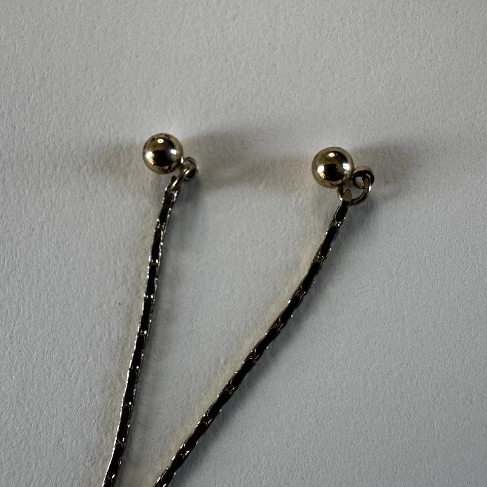 Brazalete cúbico de tenis ajustable enchapado en oro en plata de ley Lariat Foto 4 de 4