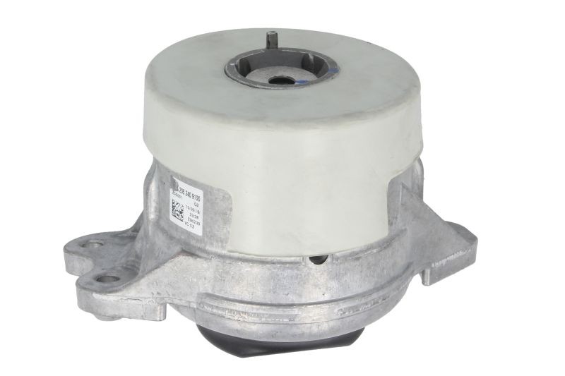 Fits OE GERMANY OEG801235 Engine mount OEG801235 Engine mount R fits: MERCEDES
