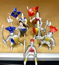 Safari Ltd Medieval Knight Mini Figures Lot of 7 Titled Plastic Vintage