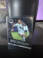 2021 Panini Mosaic Road to FIFA World Cup Lionel Messi Breakaway #10 Argentina