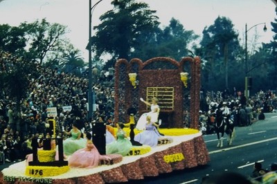 Vintage 35mm Photo Slide 1957 Red Border Pasadena Rose Parade Gardena CA Float