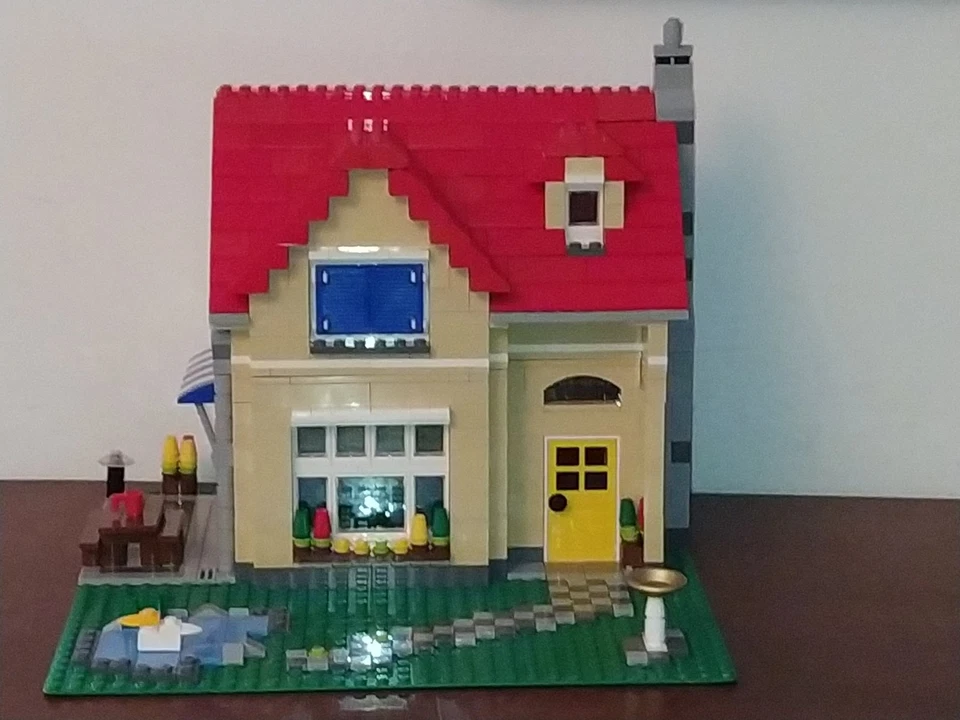 LEGO Creator 6754 Family Home, foto 2 di 5