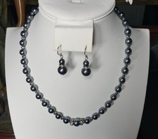 BEAUTIFUL BLACK 16" FAUX PEARL NECKLACE AND EARRINGS SET 