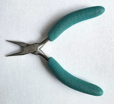 Excelta 2644A Stainless Chain Nose Plier, 4-3/4 In., Smooth Pakistan