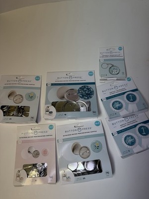We R Memory Keepers Button Press Supplies Lot   Buttons, Rosettes & Keychain Kit