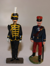 2 x Lead Infantry  Soldiers.