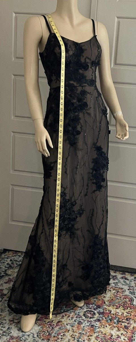open lace back dress Giovanna Dress – Dress the Population main image 1