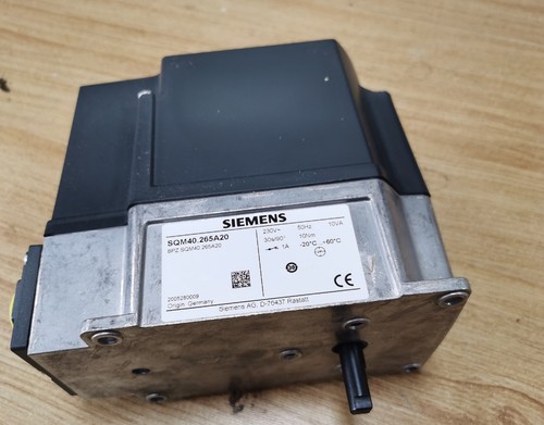 1PCS NEW SQM40.265A20 Servo motor - Picture 3 of 4