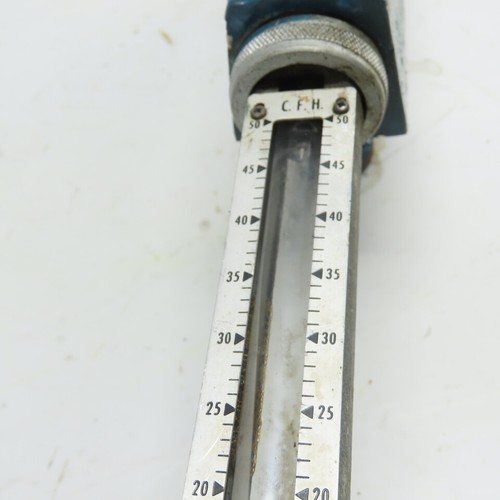 Waukee MV-4 Flow Meter 80SIG 70°F Temp 1.00SG 0-50CFH Air - Picture 6 of 11