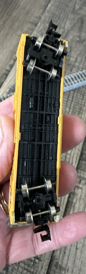 Model Power N Scale #3462 Box Car Muncie & Western #1257 The Ball Line NIB! - Image 4 of 4