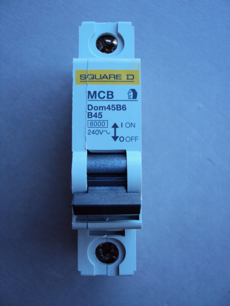 SQUARE D DOM B6 C6 MCB 6 10 16 32 40 45 50 AMP SCHNEIDER TYPE B & C ...