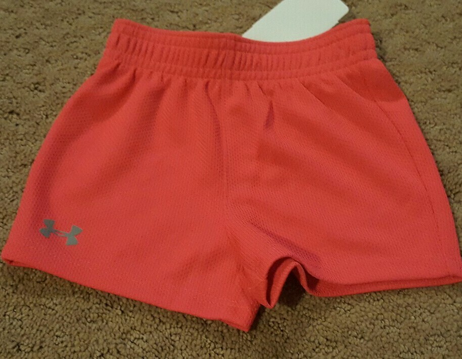 Shorts Under Armour 0-3 Months NEW Under Armour Infant Girls Solid