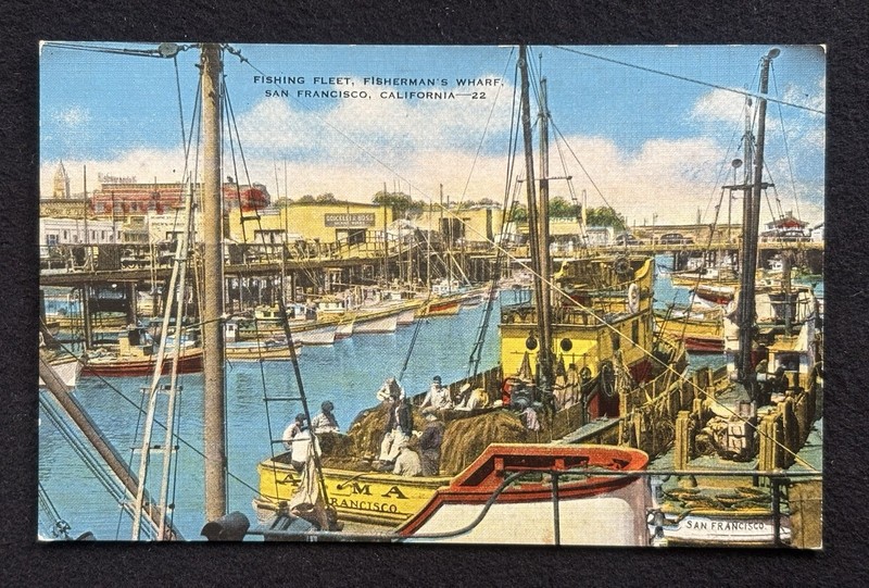 FISHING FLEET FISHERMAN'S WHARF SAN FRANCISCO, CALIFORNIA POSTCARD, c1920s