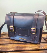 Dr Martens 11 pollici marrone scuro borsa messenger vintage (21)